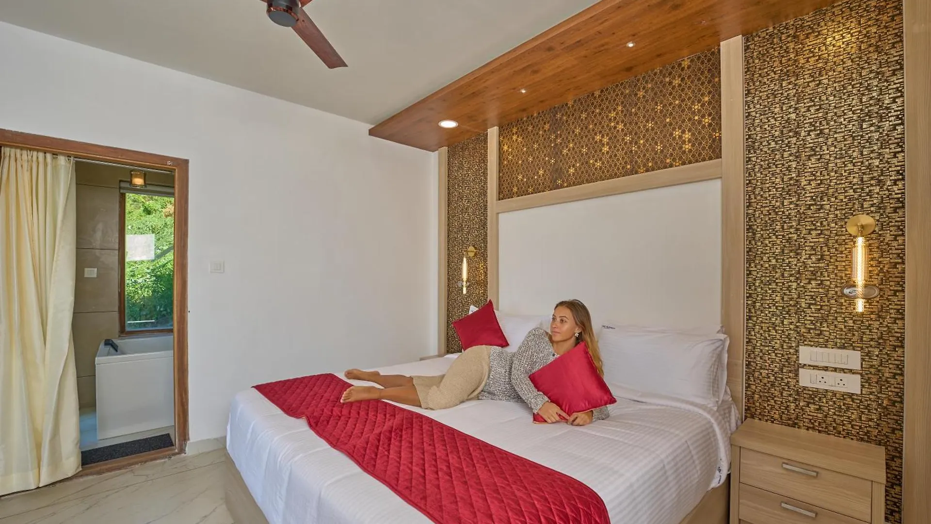 The Planet Munnar Hotel Suryanelli Resort
