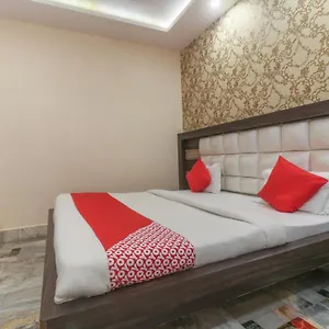 Oyo 60651 Hotel Arya Hotel