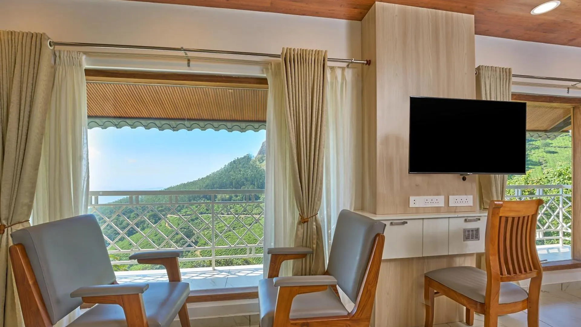 The Planet Munnar Hotel Suryanelli 4*,  India